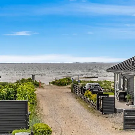 Sylvelin - 40m From The Sea By Interhome *