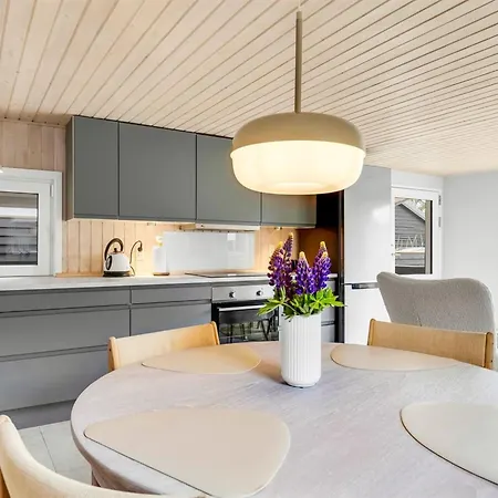 Sylvelin - 40m From The Sea By Interhome Sjolund