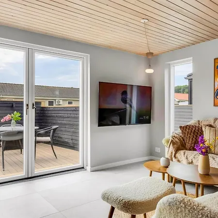 Sylvelin - 40m From The Sea By Interhome