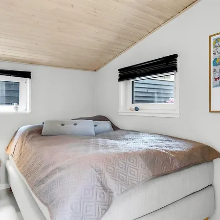 Sylvelin - 40m From The Sea By Interhome *