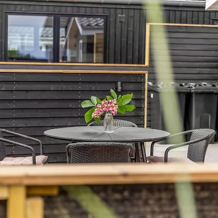 Sylvelin - 40m From The Sea By Interhome