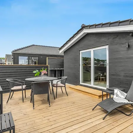 Sylvelin - 40m From The Sea By Interhome *